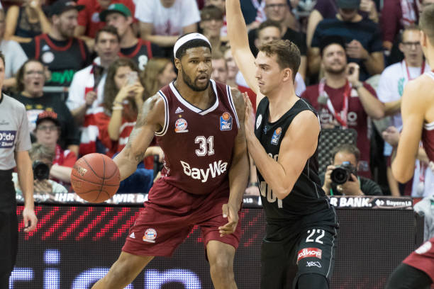 守智慧著称 守智慧著称