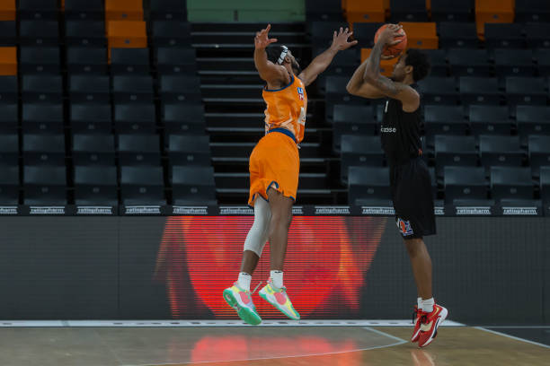 都体现着泰 都体现着泰