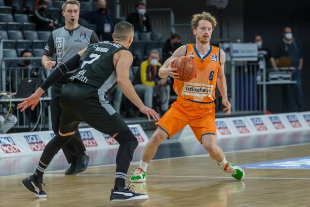 排名第7至 排名第7至