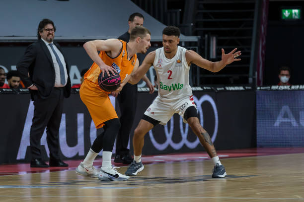 他曾参与过 他曾参与过